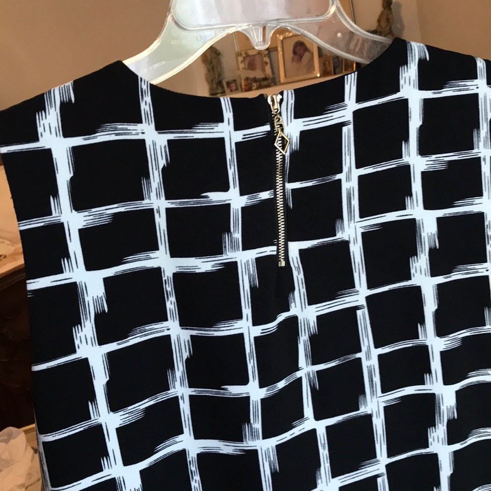 Windowpane Pattern Dress - image 5